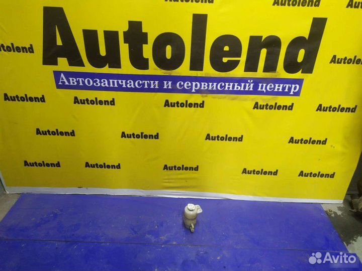 Бачок гур Mitsubishi Lancer 9