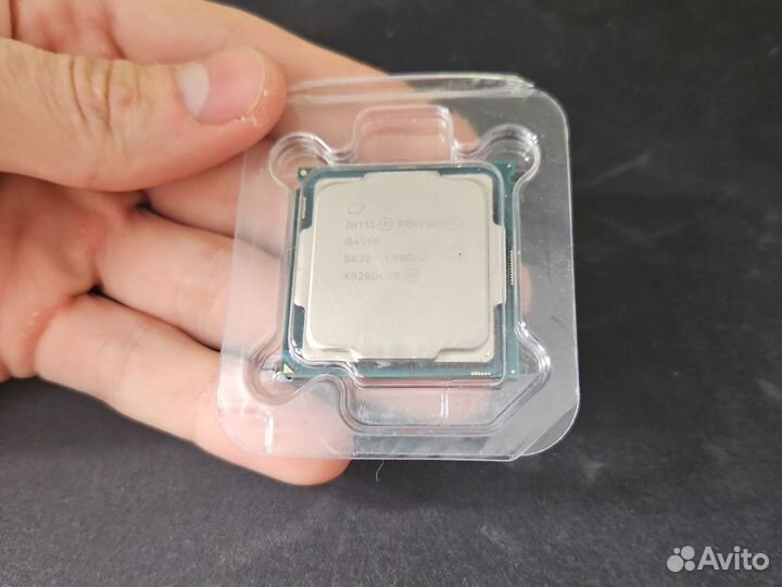 Легендарный Процессор Intel Pentium G4560
