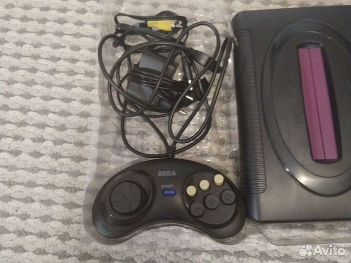 Sega Mega drive 2 + картридж