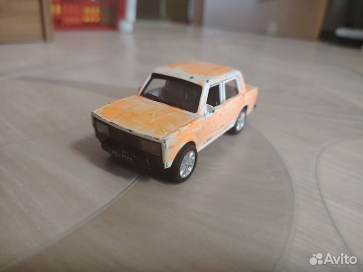 Модель автомобиля