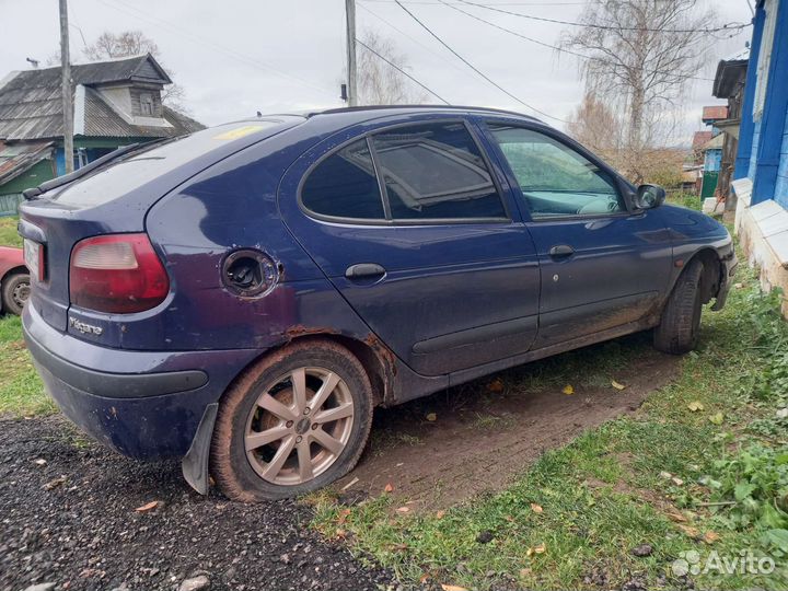 Рэно megane в разбор