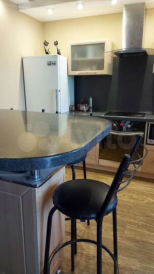 3-к. квартира, 70 м², 4/5 эт.