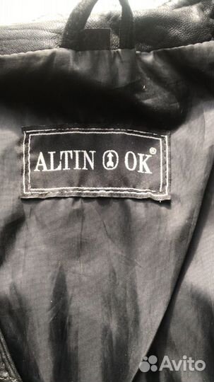 Кожаная жилетка мужская. Чёрного цвета. В отличном