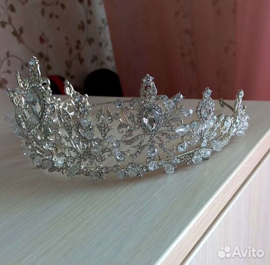 Свадебная диадема (корона)