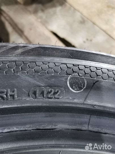 Durun RH01 215/55 R18