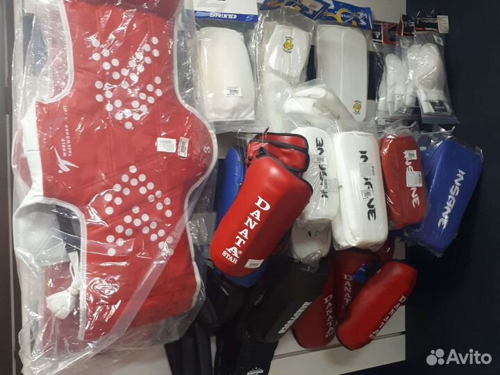 Форма для единоборств.кимоно