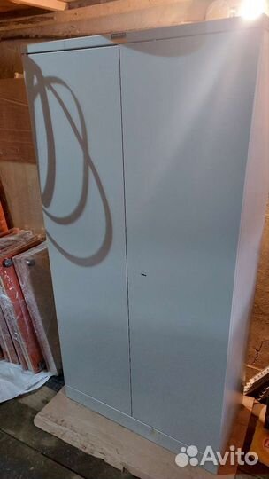 Продам сейф