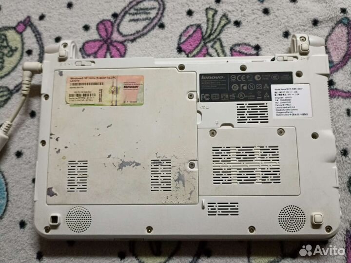 Нетбук Lenovo