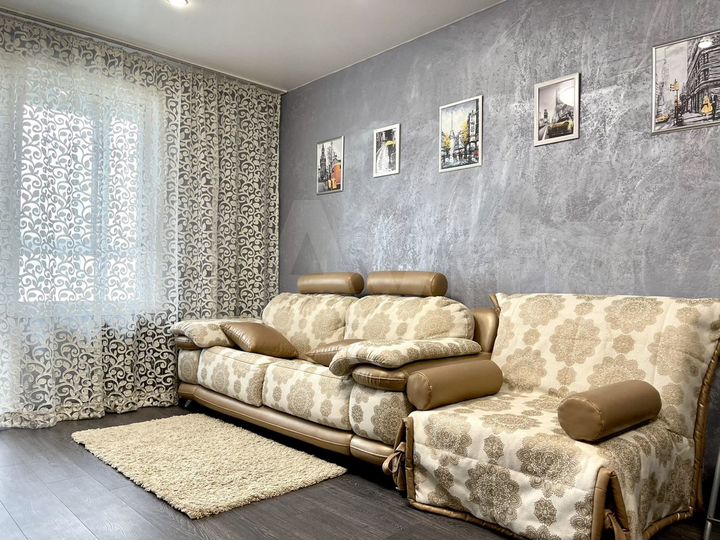 2-к. квартира, 52 м², 10/10 эт.