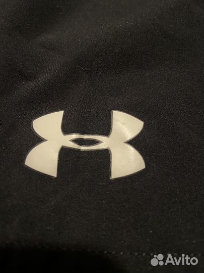 Шорты спортивные Under Armour р.S/M