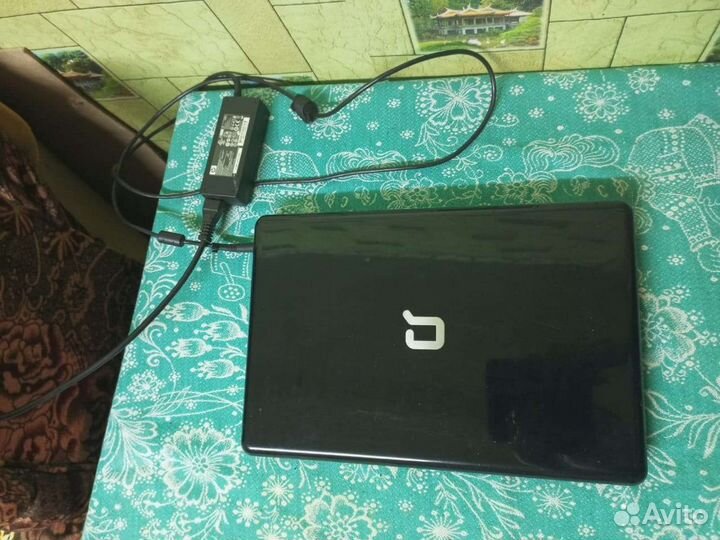 Ноутбук compaQ