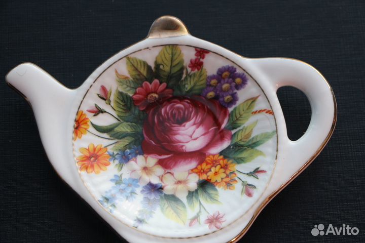 Фарфоровые изделия