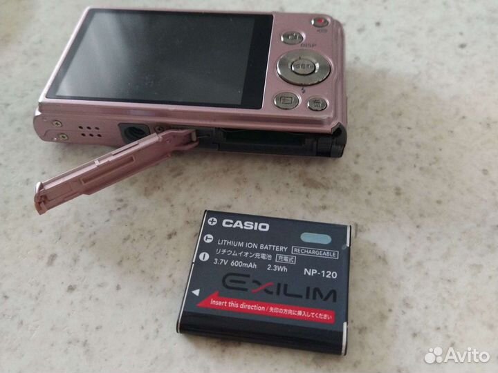 Компактный фотоаппарат