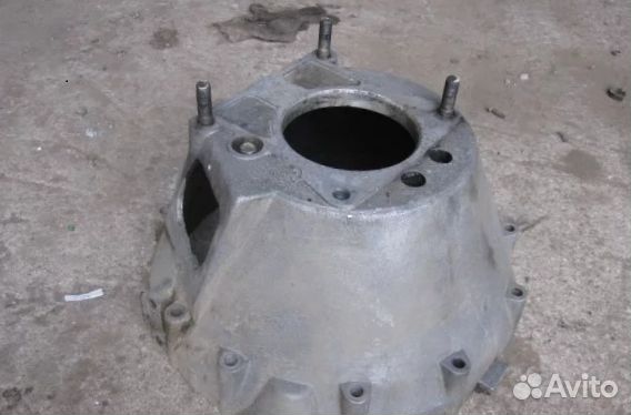 Волга Газель Соболь. Картер сцепления 405 406 409