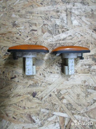 Повторитель в крыло Ниссан Патрол Y 61