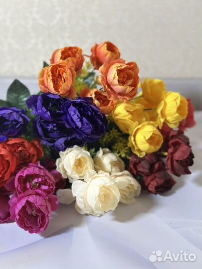 Искусственные цветы кустовые розы