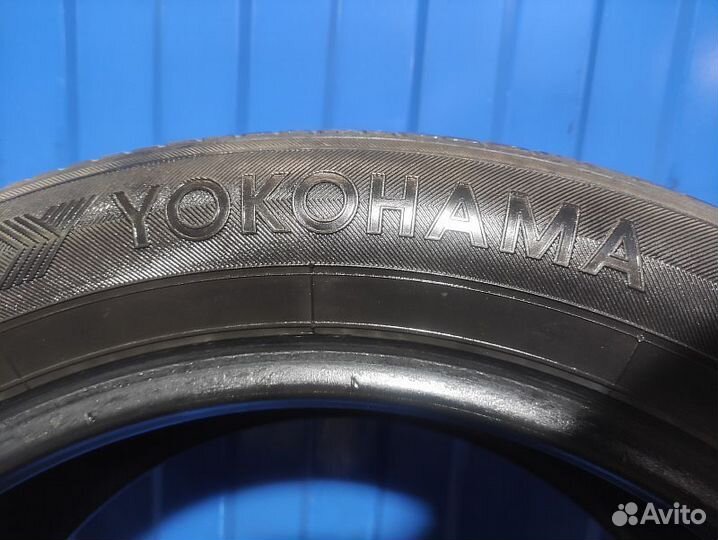 Yokohama BluEarth E70 215/55 R17