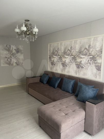 2-к. квартира, 65 м², 2/2 эт.