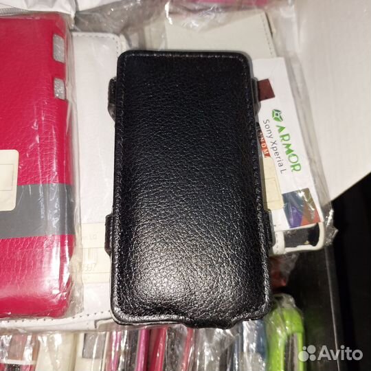 Чехол -книжка на телефон, новый