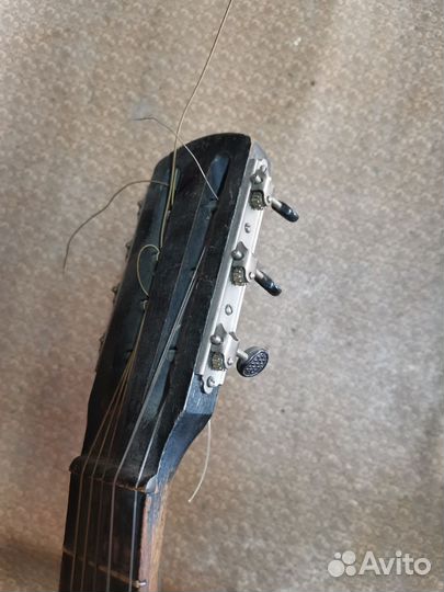 Акустическая гитара 7-ми струнная