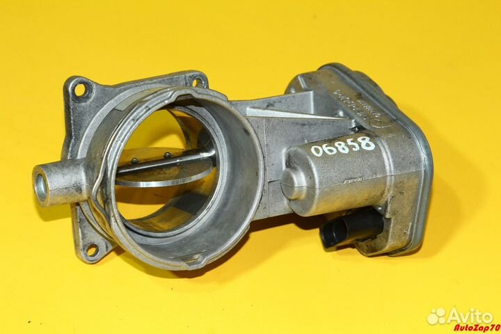 VW Phaeton Дросельная заслонка правая