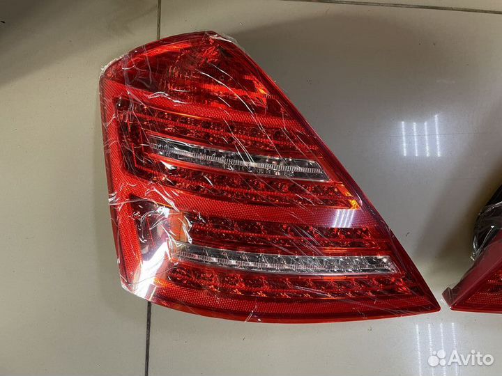 Фонарь задний Мercedes W 221 рестайлинг S221