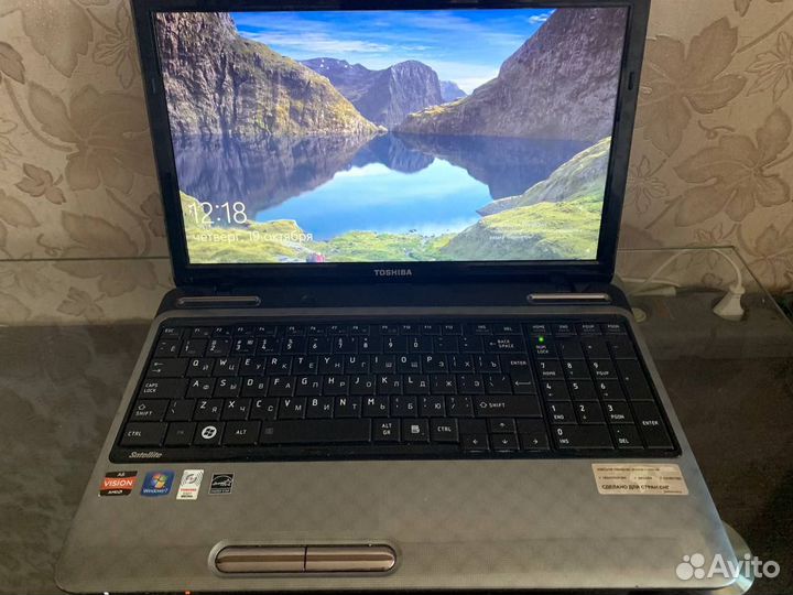 Ноутбук Toshiba satellite l755d