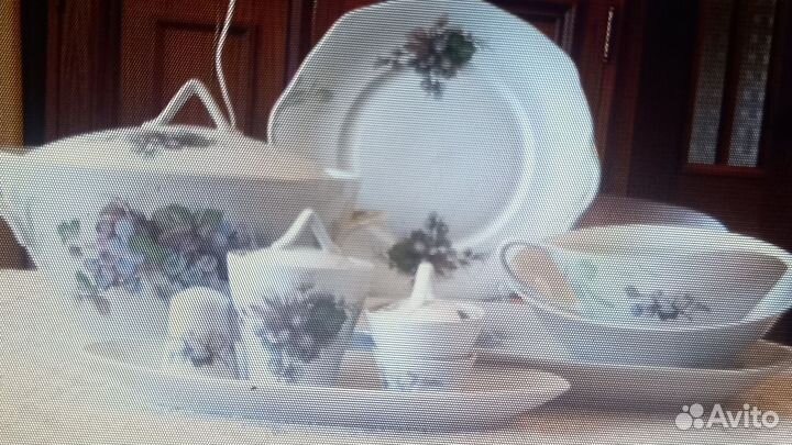 Набор столовой посуды на 6 персон