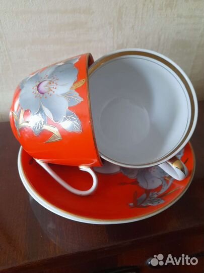 Посуда из фарфора, стекла