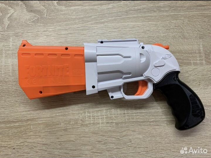 Нерф фортнайт револьвер