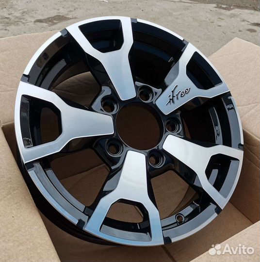 Нива, Шеви Нива R16 новые