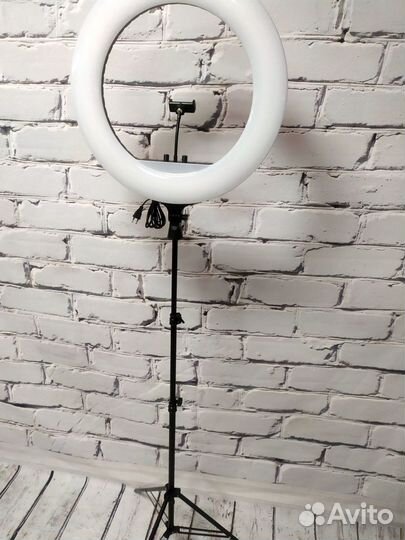 Кольцевая лампа 52 см диаметр