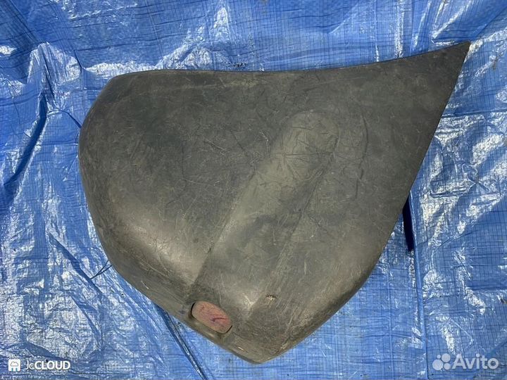 Клык бампера на toyota RAV4 SXA10