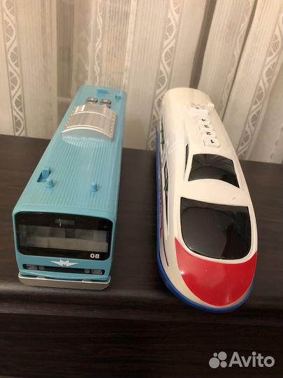 Игрушки троллейбус и сапсан 30см