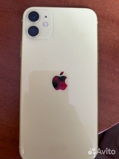 Мобильные телефоны бу iPhone 11