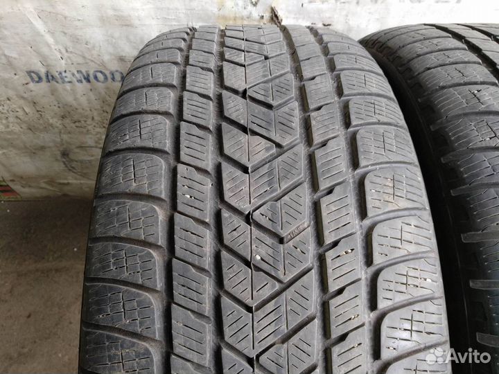Pirelli Scorpion Winter 275/40 R22 108V