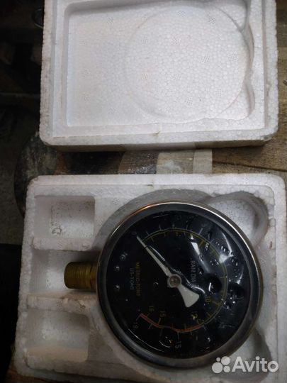 Манометр гидравлический