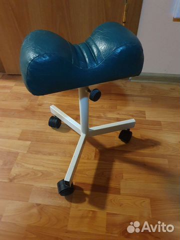 Подставка под ногу для педикюра