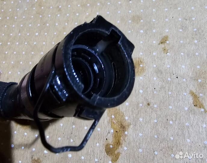 Патрубок Mercedes V167 AMG