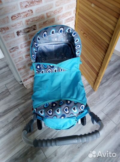 Коляска для кукол