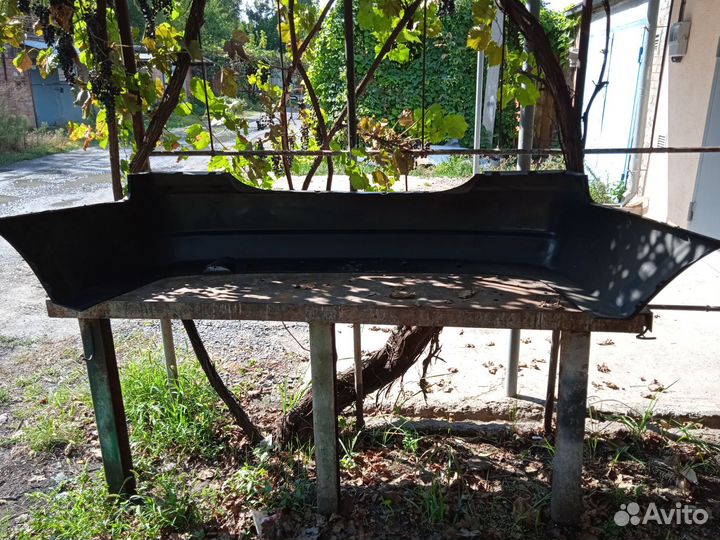 Бампер задний