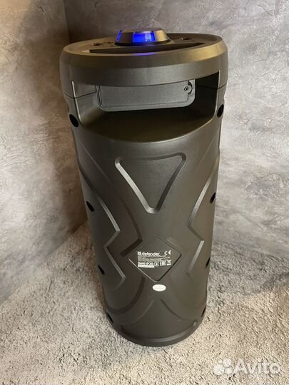 Музыкальная колонка с блютузом