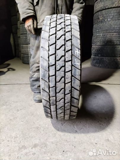 Грузовая шина бу 215 75 R17.5 Bridgestone