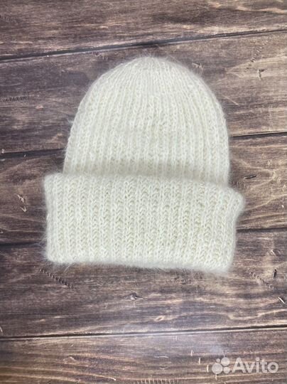 Женская пуховая шапка такори