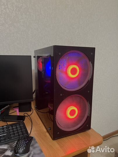Корпус aerocool python