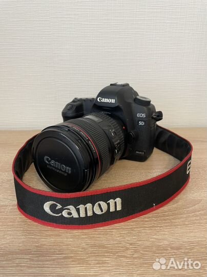 Зеркальный фотоаппарат canon EOS 5D Mark II