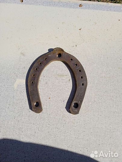 Подкова для лошади
