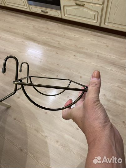 Подвесная полка для бумажных полотенец на рейлинг