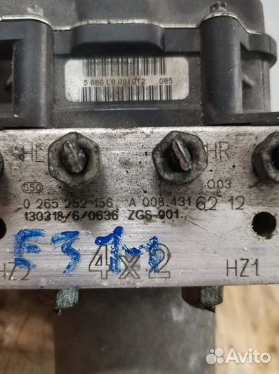 Блок abs Mercedes Vito 639 рест OM651 2013