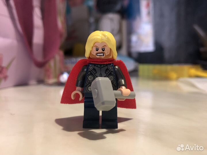 Lego marvel минифигурки